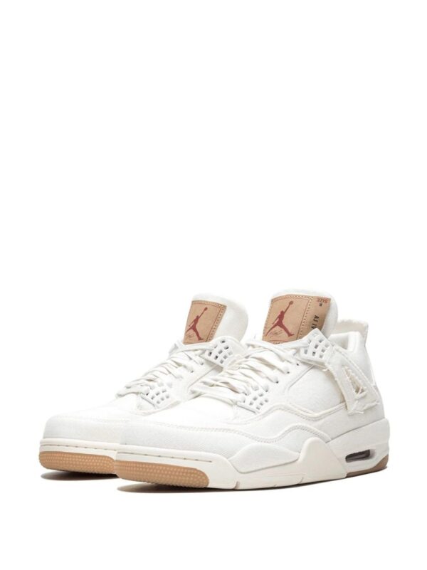 Jordan 4 Levis