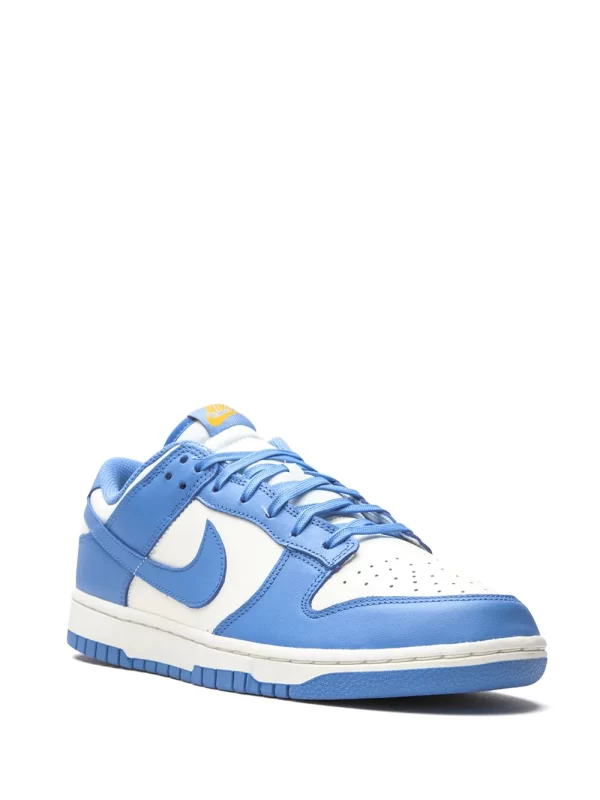 Nike SB Dunk Low UNC
