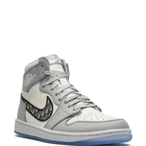 Jordan 1 High Dior