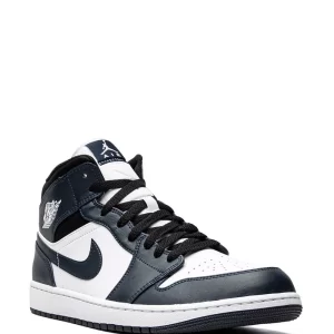 Jordan 1 Mid Panda