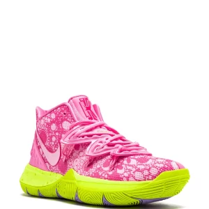 Nike Kyre v Patric Star