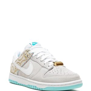 Nike Dunk Low SE BarberShop Gray