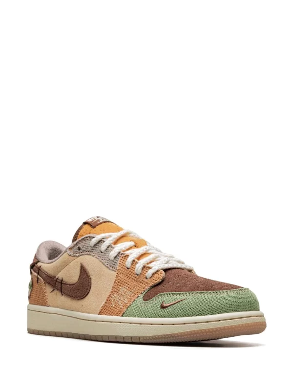 Jordan 1 Low OG Voodoo