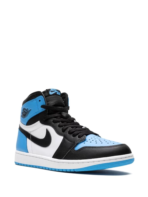 Jordan 1 UNC Toe