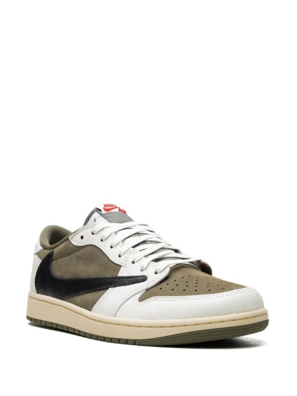 Jordan 1 Retro Low OG Medium Olive x Travis Scott